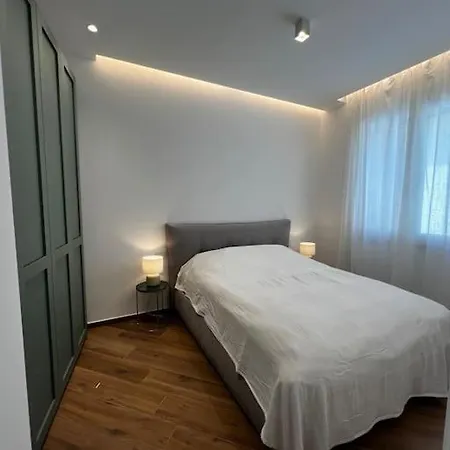Apartment Charmante In Trani