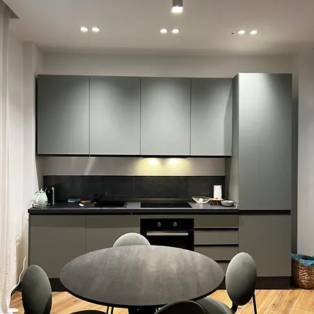 Apartment Charmante In